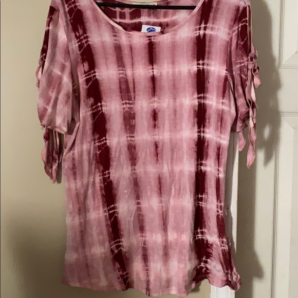Pink Tie dye top Coco’s Closet - Picture 1 of 4